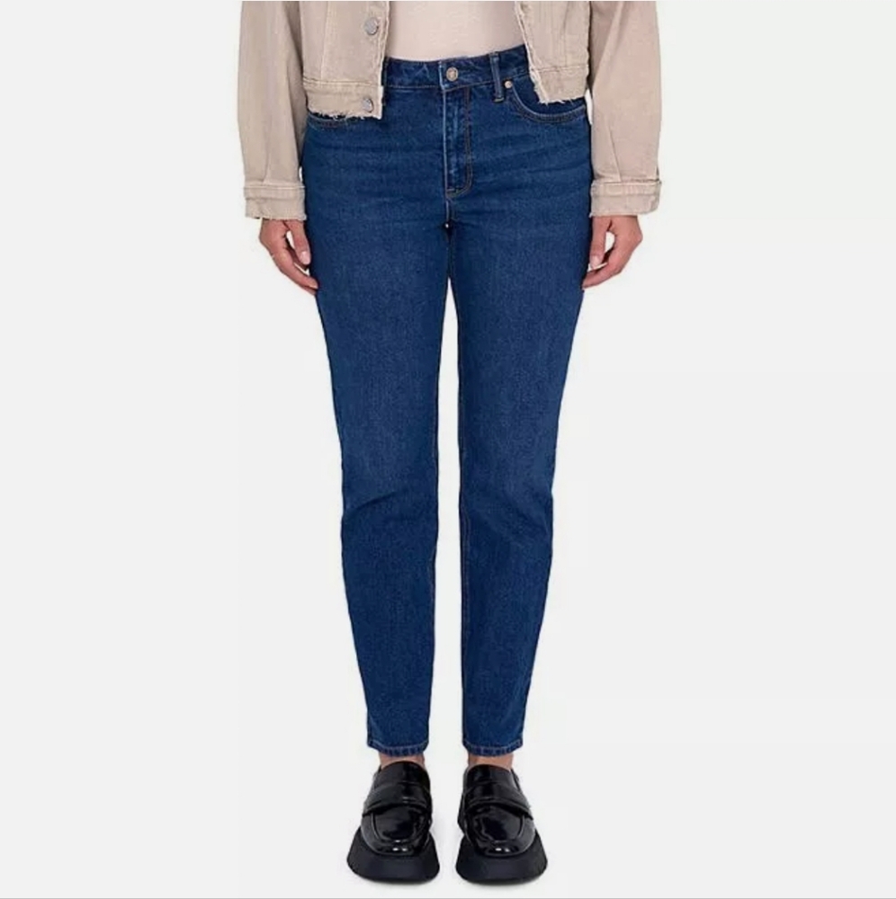 NWOT Seven 7 Slim Straight Jeans